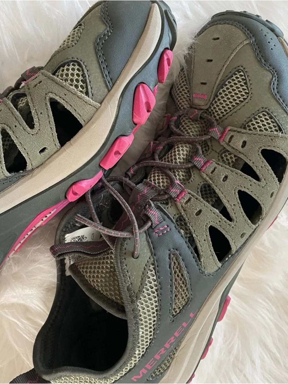 Merrell Women’s 9.5 Shoes - Picture 6 of 9